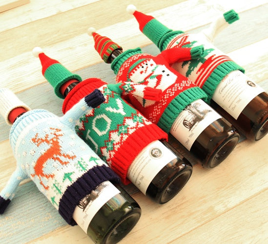 Christmas Wine Bottle Outfit – Wool Sweater & Hat Set | Joy, Tree, Elk, or Snowman Design | Festive Holiday Table Décor Gift