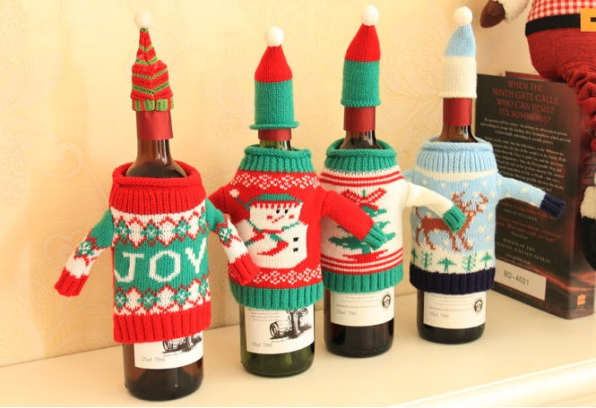Christmas Wine Bottle Outfit – Wool Sweater & Hat Set | Joy, Tree, Elk, or Snowman Design | Festive Holiday Table Décor Gift