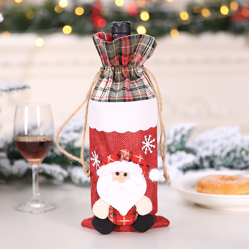 Christmas Wine Bottle Cover – Gnome or Santa Hat Decoration | Festive Holiday Table Décor, Gift Wrap Bag for Wine or Champagne