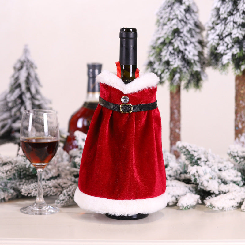 Christmas Wine Bottle Cover – Gnome or Santa Hat Decoration | Festive Holiday Table Décor, Gift Wrap Bag for Wine or Champagne