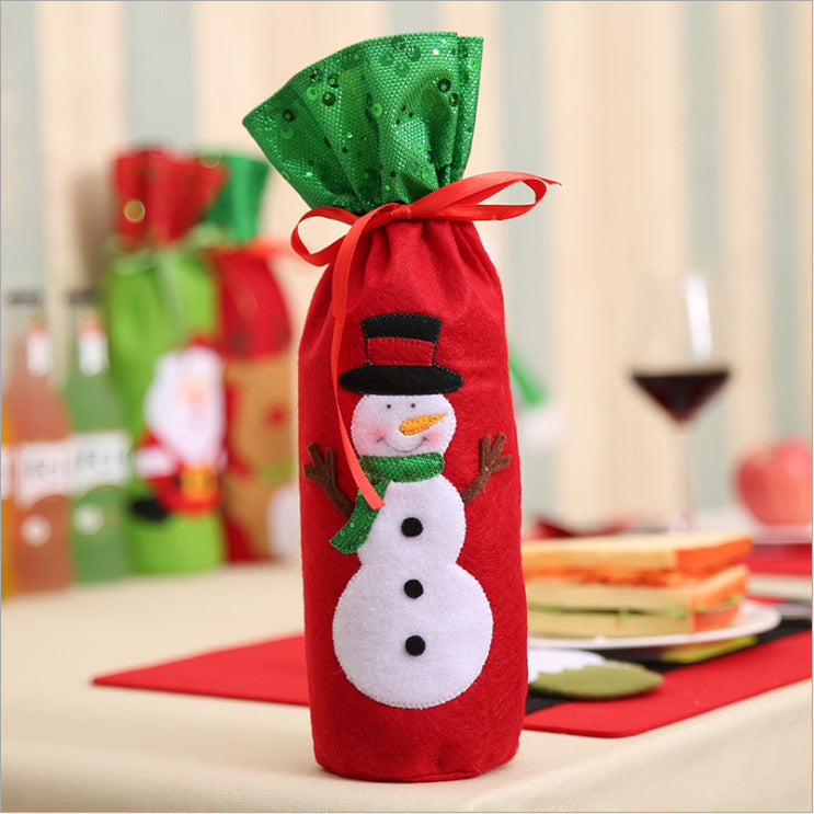 Christmas Wine Bottle Cover – Gnome or Santa Hat Decoration | Festive Holiday Table Décor, Gift Wrap Bag for Wine or Champagne