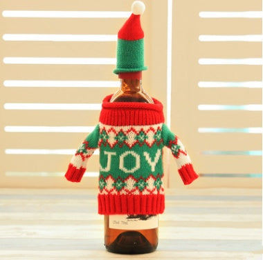 Christmas Wine Bottle Outfit – Wool Sweater & Hat Set | Joy, Tree, Elk, or Snowman Design | Festive Holiday Table Décor Gift