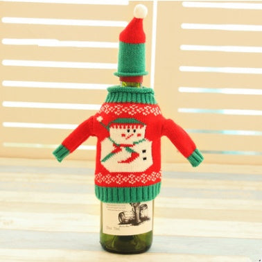 Christmas Wine Bottle Outfit – Wool Sweater & Hat Set | Joy, Tree, Elk, or Snowman Design | Festive Holiday Table Décor Gift
