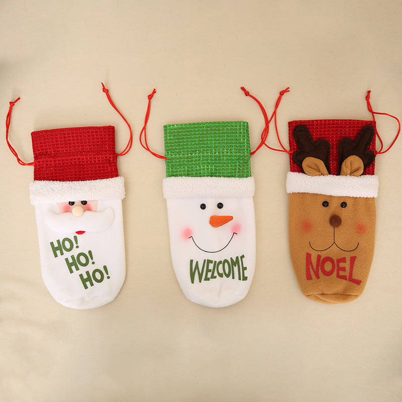 Christmas Wine Bottle Cover – Gnome or Santa Hat Decoration | Festive Holiday Table Décor, Gift Wrap Bag for Wine or Champagne