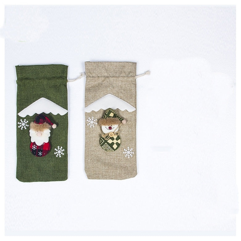Christmas Wine Bottle Cover – Gnome or Santa Hat Decoration | Festive Holiday Table Décor, Gift Wrap Bag for Wine or Champagne