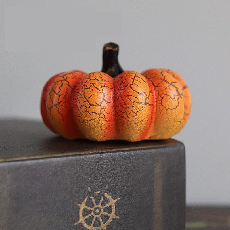 Halloween Pumpkin Lantern – LED Candle Light, Resin Jack O’Lantern Décor, Spooky Trick or Treat Prop, Glowing Pumpkin for Holiday Display
