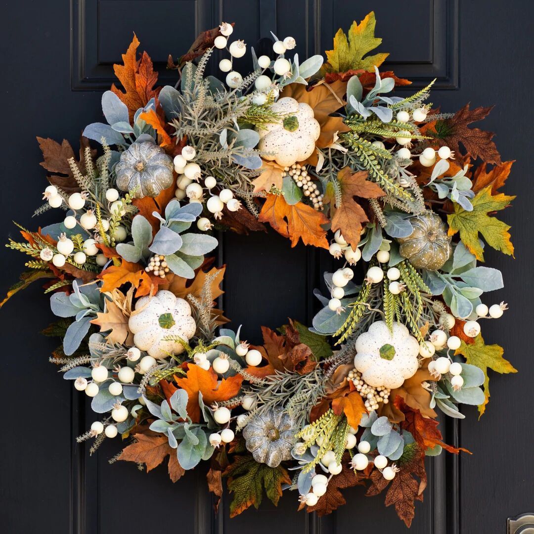 Pumpkin Rattan Wreath – Fall Harvest Door Décor | Rustic Autumn & Thanksgiving Decoration in 13.8”, 15.7”, or 17.7” Sizes